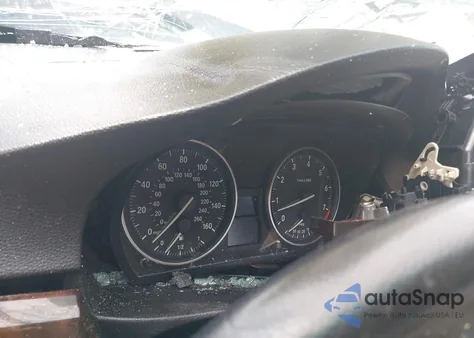 2010 BMW 328I xDrive из США, поврежденный, VIN WBAPK5C57AA646531